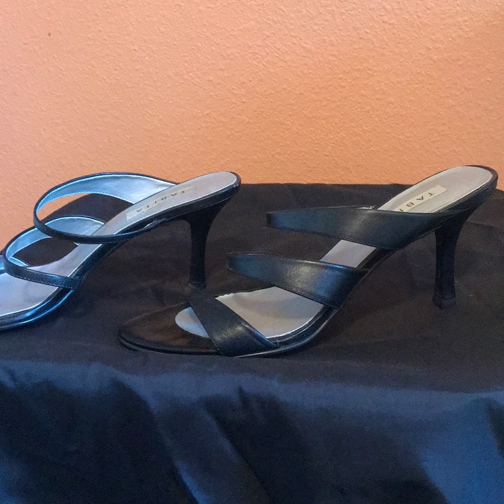 Shoes - Picture 3 of 4